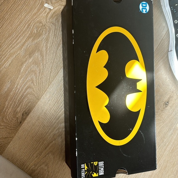 Converse Batman - Picture 2 of 4